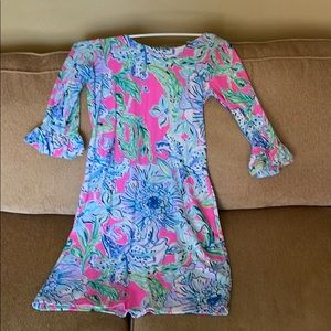 Lilly Pulitzer dress. Size XS. Only worn one time.